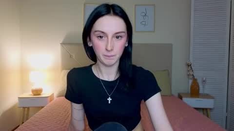 little_mollee online show from 4, 10, 2025