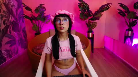 Paulette online show from 28, 10, 2025