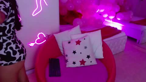 Paulette online show from 22, 11, 2025