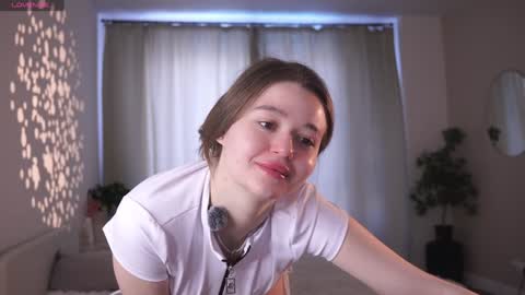 Snapshot of little_poetry chatting on 9, 2, 2026 Kiki online show from 9, 2, 2026