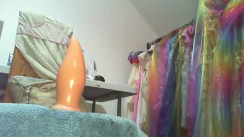 little_sissy_wendy online show from 4, 1, 2025