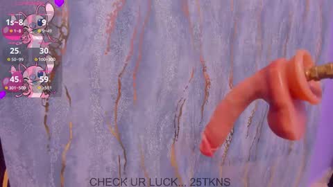 little_valentinaa online show from 16, 12, 2025