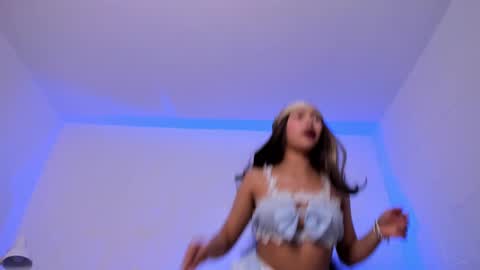 Xiom online show from 12, 9, 2025