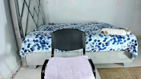 Abbie online show from 10, 12, 2024