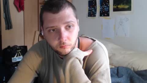 littlealien7 online show from 15, 11, 2025