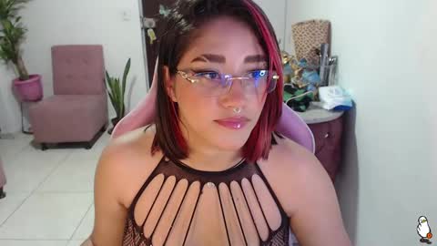 Daniela online show from 3, 12, 2024