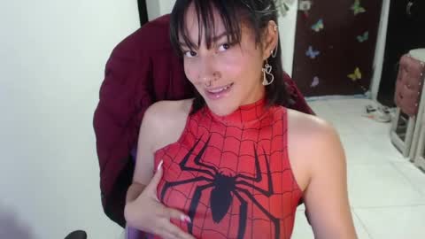 Snapshot of littleangelx_m chatting on 7, 5, 2026 Daniela online show from 7, 5, 2026
