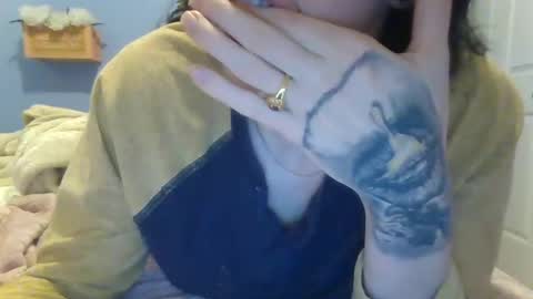 Snapshot of littlebitchalicyah chatting on 11, 1, 2025 alicyah online show from 11, 1, 2025