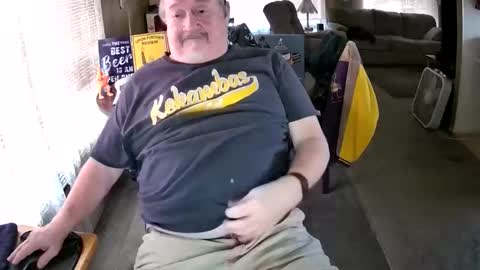 Littled83057 online show from 18, 3, 2026