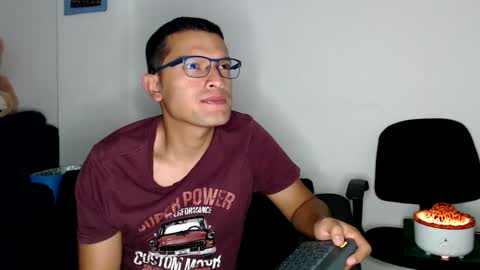 Snapshot of littledicklatin chatting on 28, 1, 2025 Manu online show from 28, 1, 2025