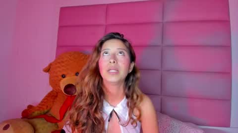 littlee_emma_ online show from 21, 2, 2025