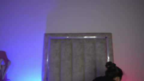 Snapshot of littlee_emma_ chatting on 23, 7, 2026 littlee_emma_ online show from 23, 7, 2026