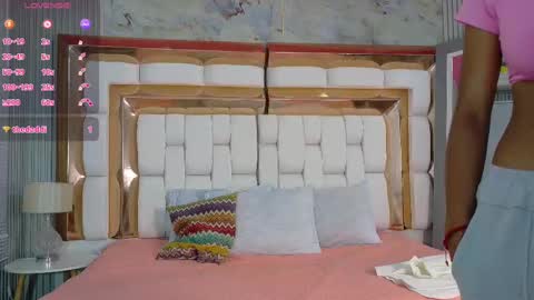 Tania  online show from 1, 10, 2025