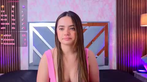 Snapshot of littleesara18 chatting on 2, 3, 2026 Sara online show from 2, 3, 2026