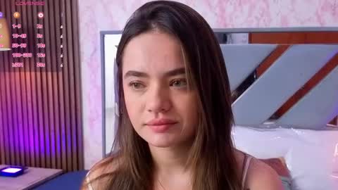 Snapshot of littleesara18 chatting on 12, 4, 2026 Sara online show from 12, 4, 2026