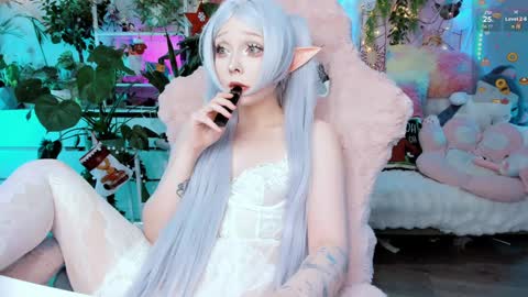 Riza Riri Puff  online show from 4, 1, 2025