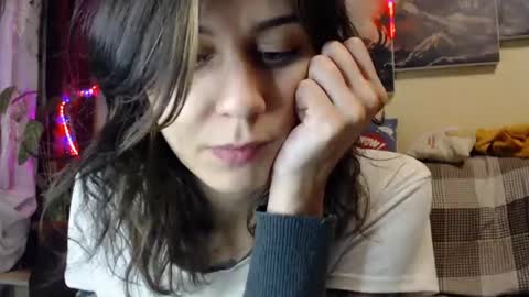 littlehappines online show from 10, 2, 2025