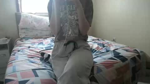 Snapshot of littlejinxxx chatting on 23, 9, 2025 littlejinxxx online show from 23, 9, 2025