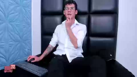 MAX online show from 23, 9, 2025