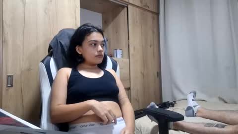 Snapshot of littlemelii chatting on 18, 9, 2025 Melia online show from 18, 9, 2025