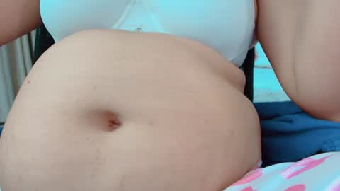 Snapshot of littlemolly_pregnant chatting on 24, 7, 2026 Sarahs Room online show from 24, 7, 2026