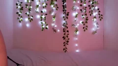 Moon online show from 20, 10, 2025