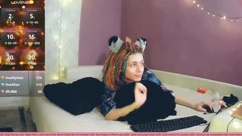 Felix online show from 31, 12, 2024