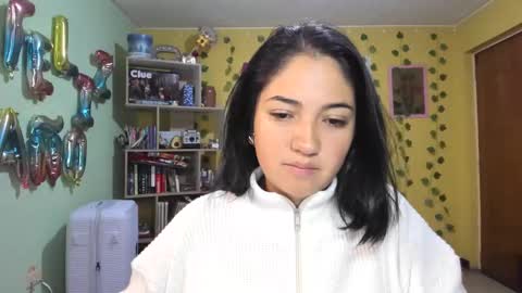 Snapshot of littleprety6969 chatting on 23, 12, 2024 Mia  Wednesday to Sunday 730 am to 1030 am Colombian Hour D online show from 23, 12, 2024