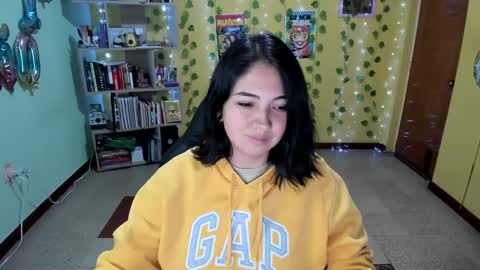 Snapshot of littleprety6969 chatting on 13, 1, 2025 Mia  Wednesday to Sunday 730 am to 1030 am Colombian Hour D online show from 13, 1, 2025