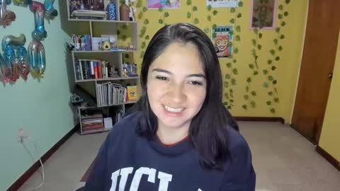 Snapshot of littleprety6969 chatting on 2, 3, 2025 Mia  Wednesday to Sunday 730 am to 1030 am Colombian Hour D online show from 2, 3, 2025