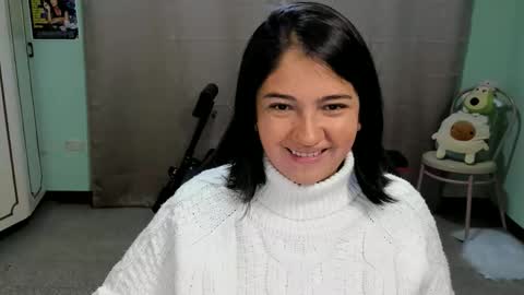 Snapshot of littleprety6969 chatting on 22, 10, 2025 Mia  Wednesday to Sunday 730 am to 1030 am Colombian Hour D online show from 22, 10, 2025
