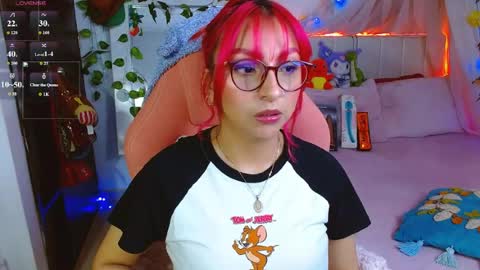Snapshot of littlerouse_ chatting on 9, 5, 2026 Ruby Rouse online show from 9, 5, 2026