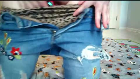 Snapshot of littlesubgirl_ chatting on 9, 6, 2026 Your Nicole if you want pvt with me tip 150 tkn extra and we go....... online show from 9, 6, 2026