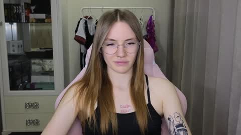 Snapshot of littlevildevil chatting on 26, 1, 2025 Eliana online show from 26, 1, 2025