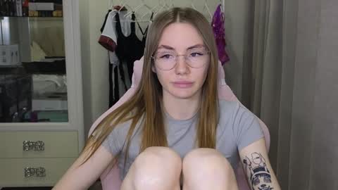 Snapshot of littlevildevil chatting on 27, 1, 2025 Eliana online show from 27, 1, 2025
