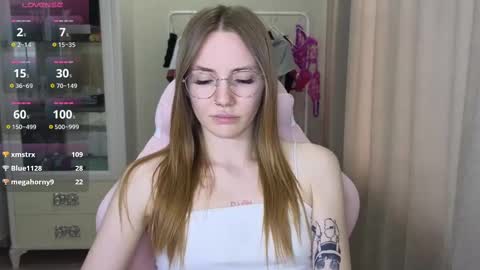 Snapshot of littlevildevil chatting on 13, 2, 2025 Eliana online show from 13, 2, 2025