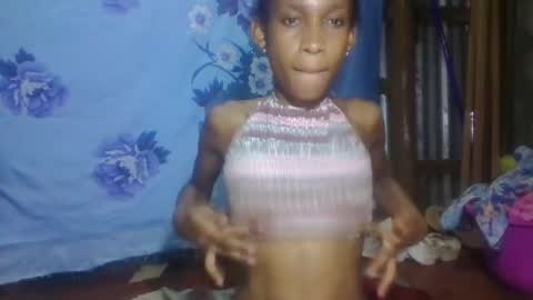 Snapshot of littleyanah chatting on 21, 5, 2026 yanah online show from 21, 5, 2026