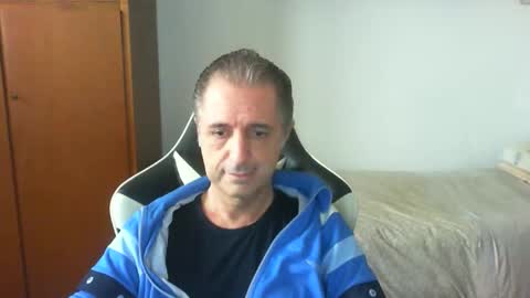 liuk53 online show from 5, 5, 2026