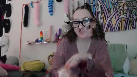 livingtrash online show from 18, 12, 2025