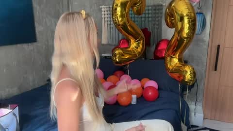 olivia online show from 31, 3, 2026