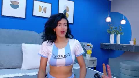 Snapshot of lixiepeyton chatting on 7, 7, 2026 lixiepeyton online show from 7, 7, 2026