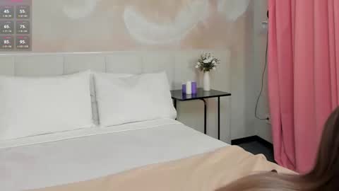 lizaloststar online show from 23, 10, 2025