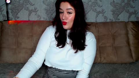 lizamartina online show from 29, 12, 2024