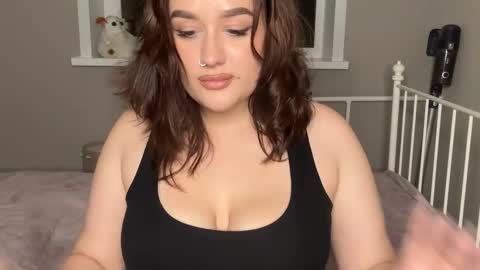 lizamartina online show from 11, 9, 2025