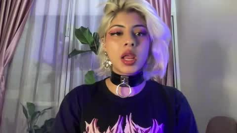 Lizeth online show from 10, 12, 2024