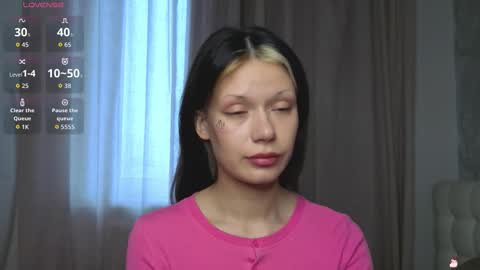 Sunnheart online show from 7, 11, 2025