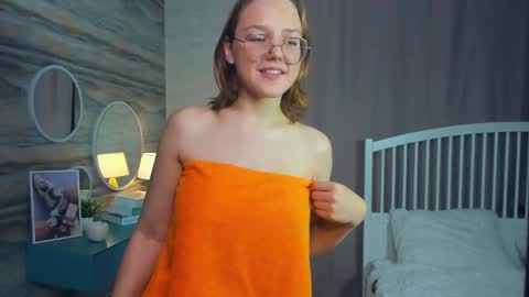 Lizbeth or Lizzy online show from 14, 12, 2024