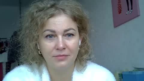 lizy_frau online show from 17, 11, 2025