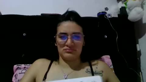 lizz kinsley online show from 4, 11, 2025