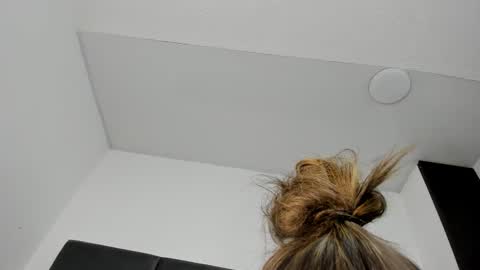 lizz_luna online show from 14, 10, 2025